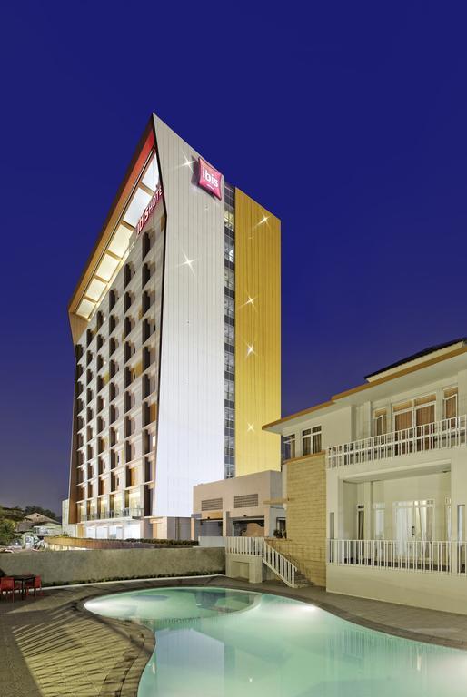 מלון Ibis Padang מראה חיצוני תמונה